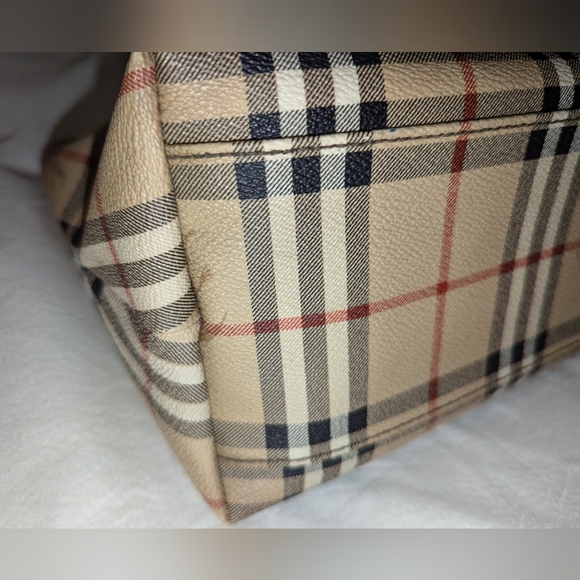 Burberry London Nova Check PVC Leather Haymaker Tote EUC with COA - Picture 7 of 16